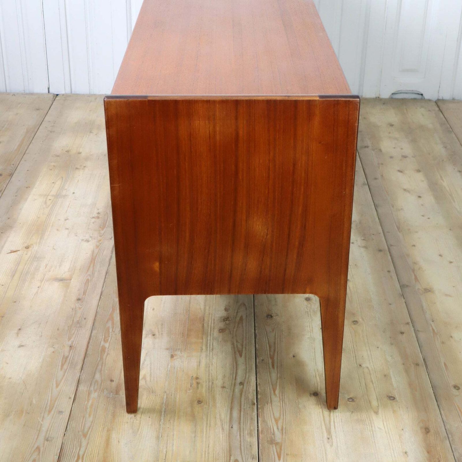 1295.0 Rare Mid Century Teak 'Da Silva' Younger Sideboard photo