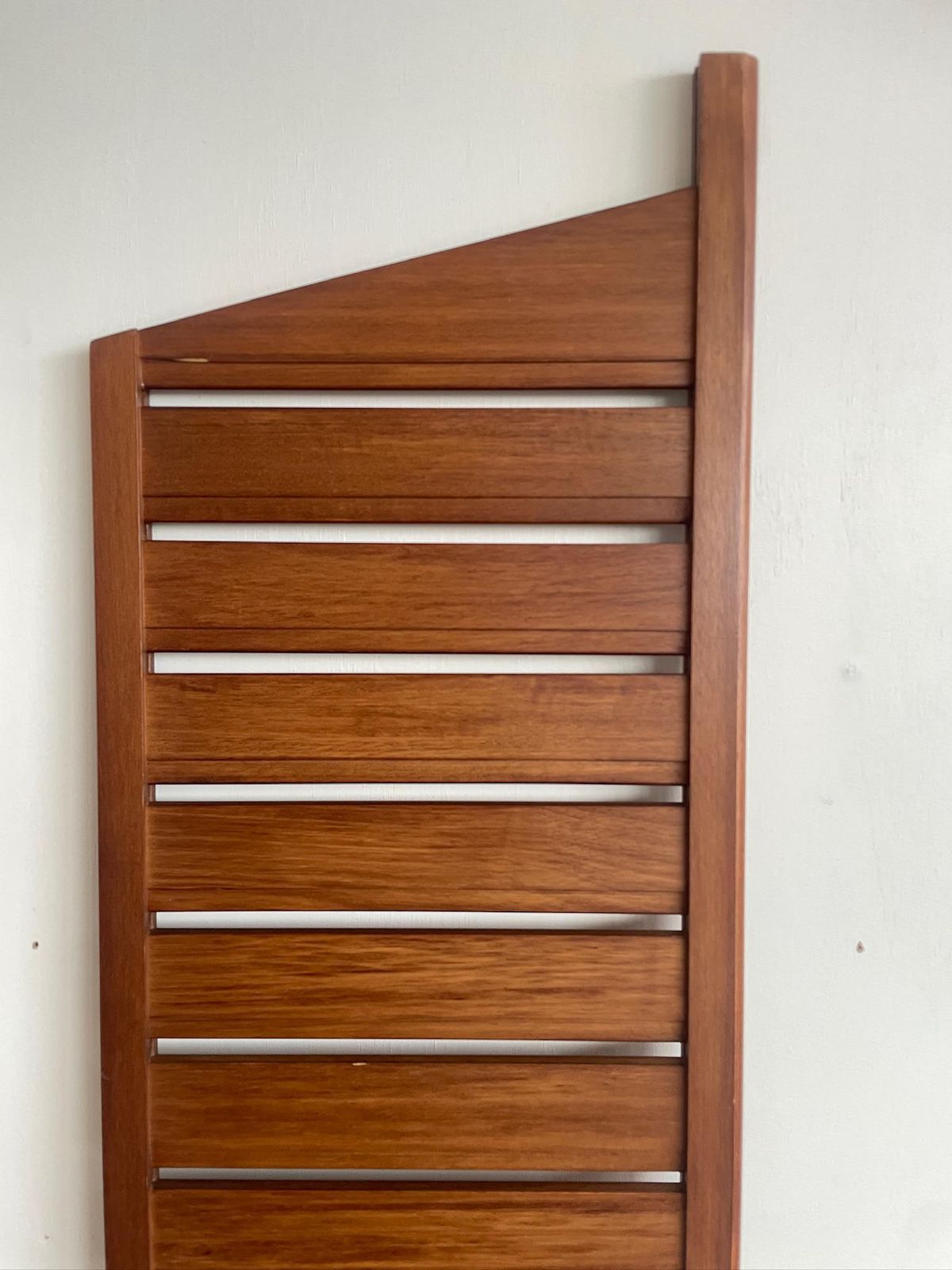 200cm X 35/37.5cm Wooden Tall Deep Staples Ladderax Lean To Ladder (30b) photo furniture