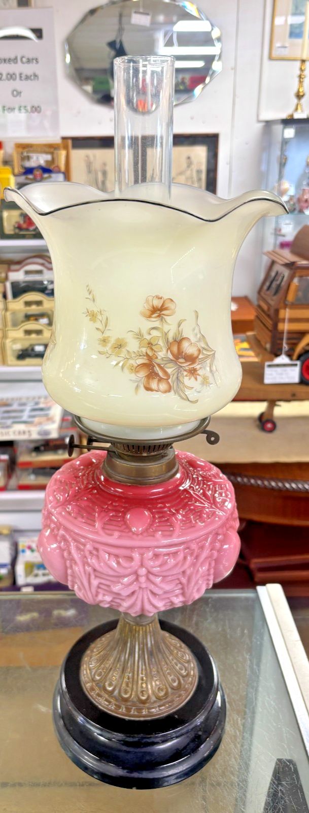 Antique Victorian Pressed Pink Glass Reservoir Oil Lamp With Flute & Shade photo vinterior