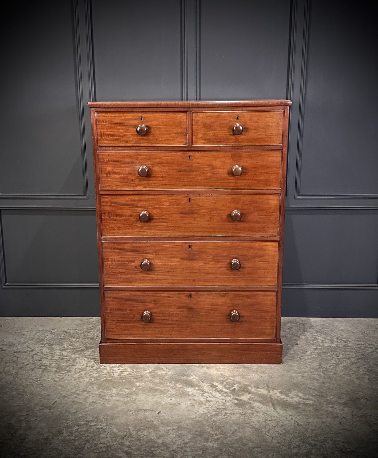 Victorian Mahogany Chest Of Drawers photo Furniture