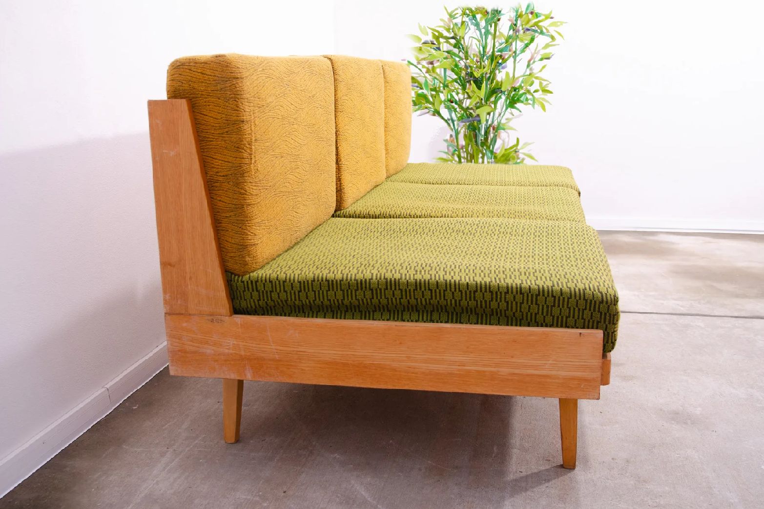Mid Century Opvouwbare Slaapbank Van Drevotvar, Jaren 1970, Tsjecho Slowakije photo for sale