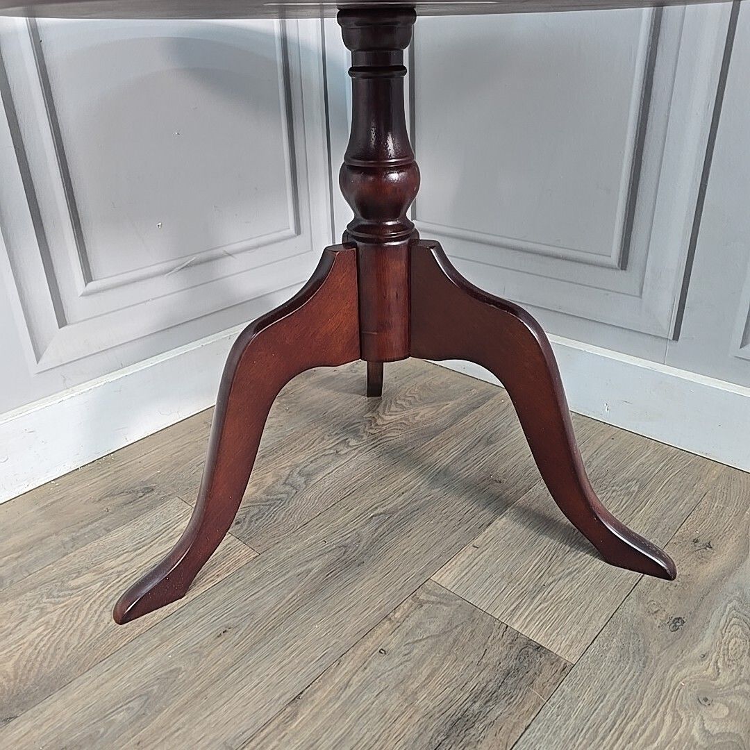 photo furniture Vintage Cake Stand Dumb Waiter Butler Mahogany Tiered Round Table Wine Display