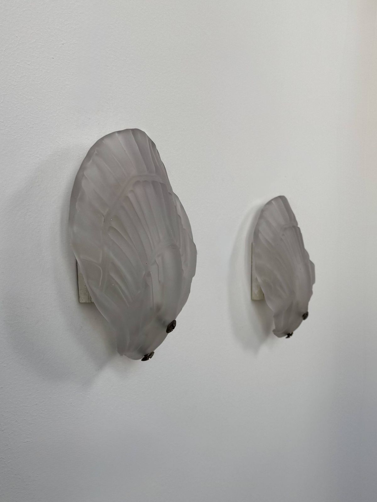 Pair Of Seashell Wall Sconces In Sandblasted Glass, France, 1970 photo for sale