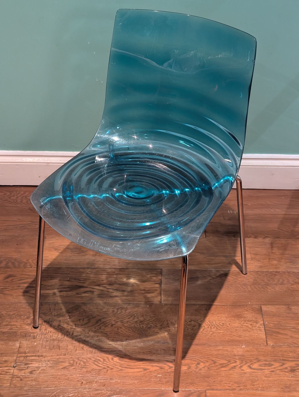 A Pair Of Italian 'L'eau' Chairs By Calligaris photo Furniture