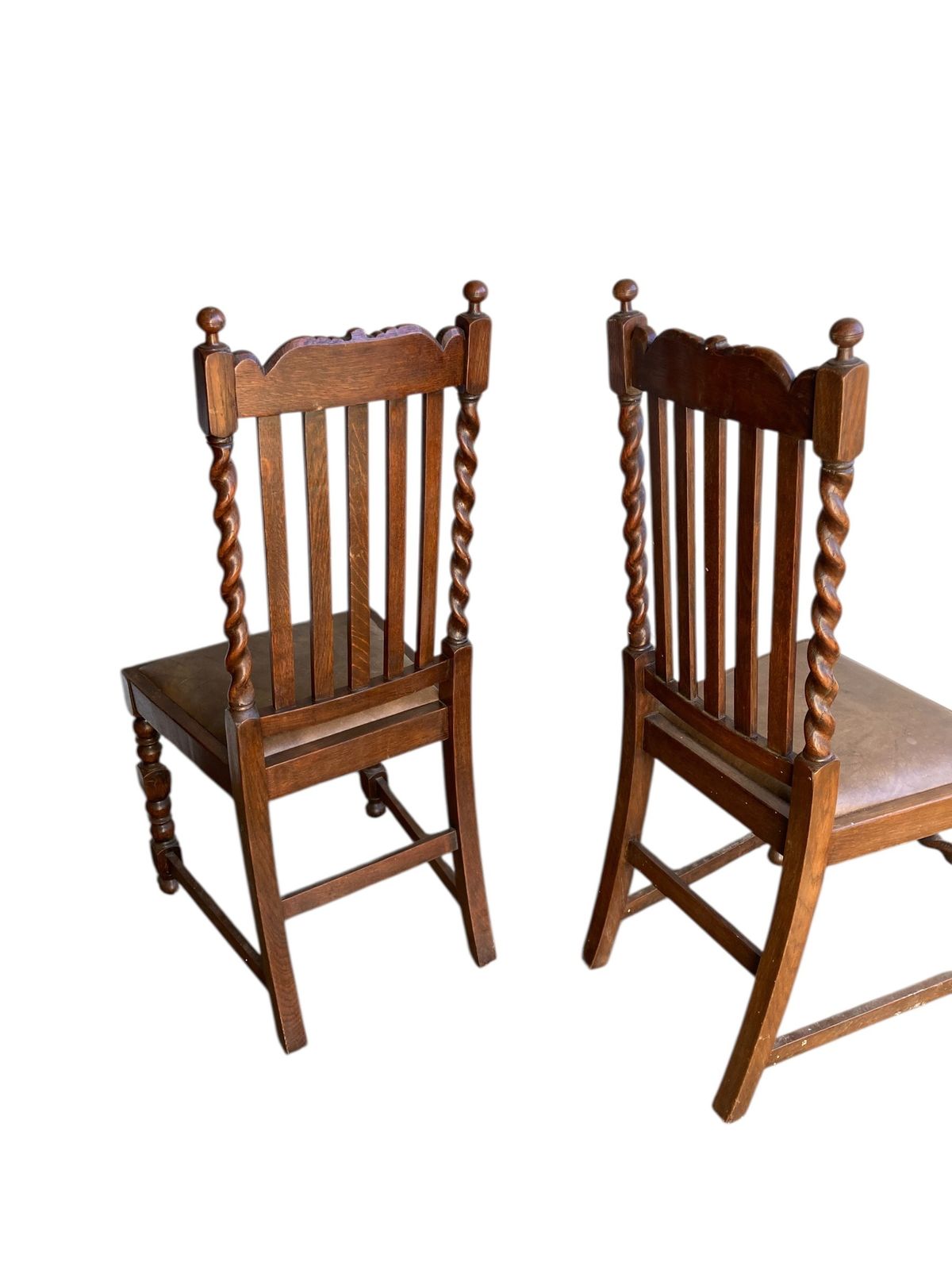 photo furniture Pair Of Oak Barley Twist Dining Chairs Dating From The Late Victorian