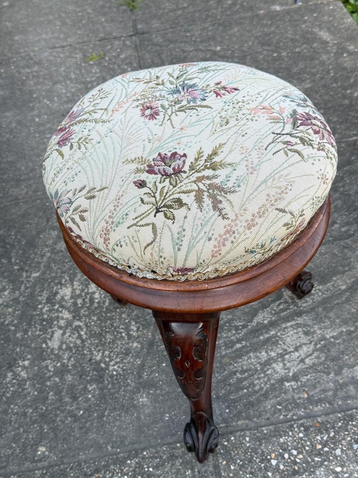 Early 20th Century Adjustable Piano Stool – Victorian Revival Carved Walnut Seat, C.1920–30 photo for sale