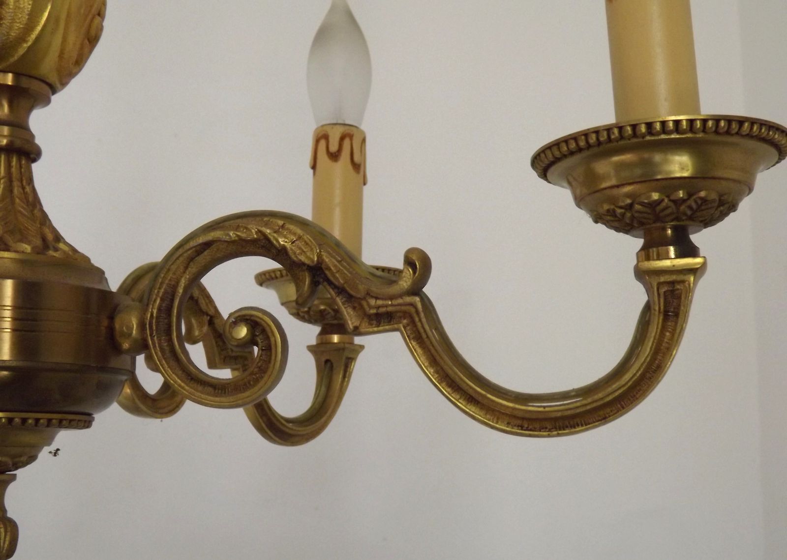 Lighting French Mid Century Quality Bronze 5 Light Traditional Style Chandelier photo