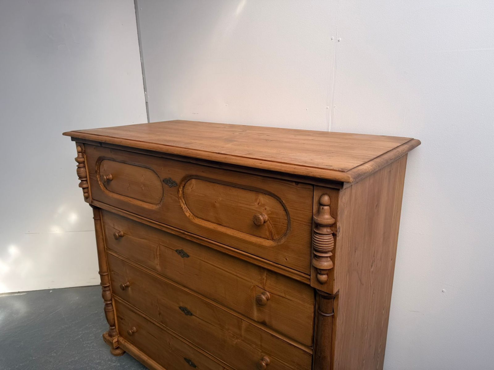 An Amazingly Waxed Huge Victorian Hungarian 4 Drawer Chest Of Drawers photo 795.0