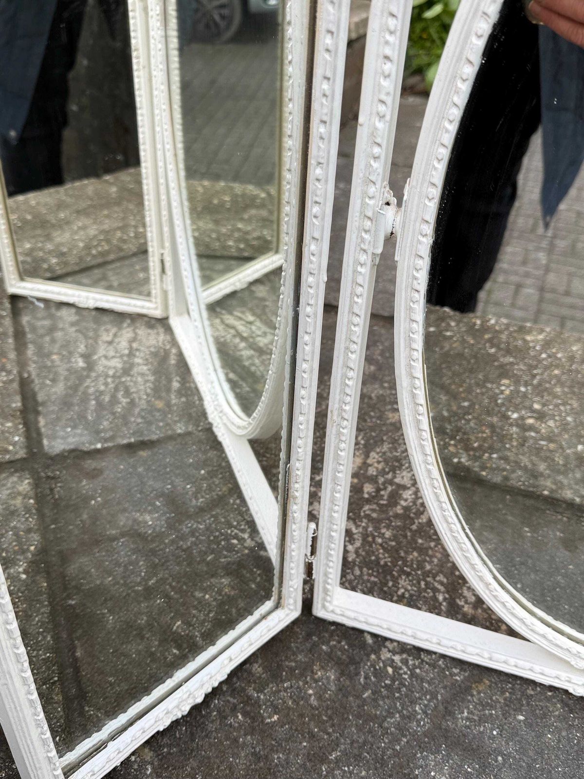 220.0 Vintage French Style Tri Fold Dressing Table Mirror – Ornate Rococo Vanity Mirror In Cream Finish photo