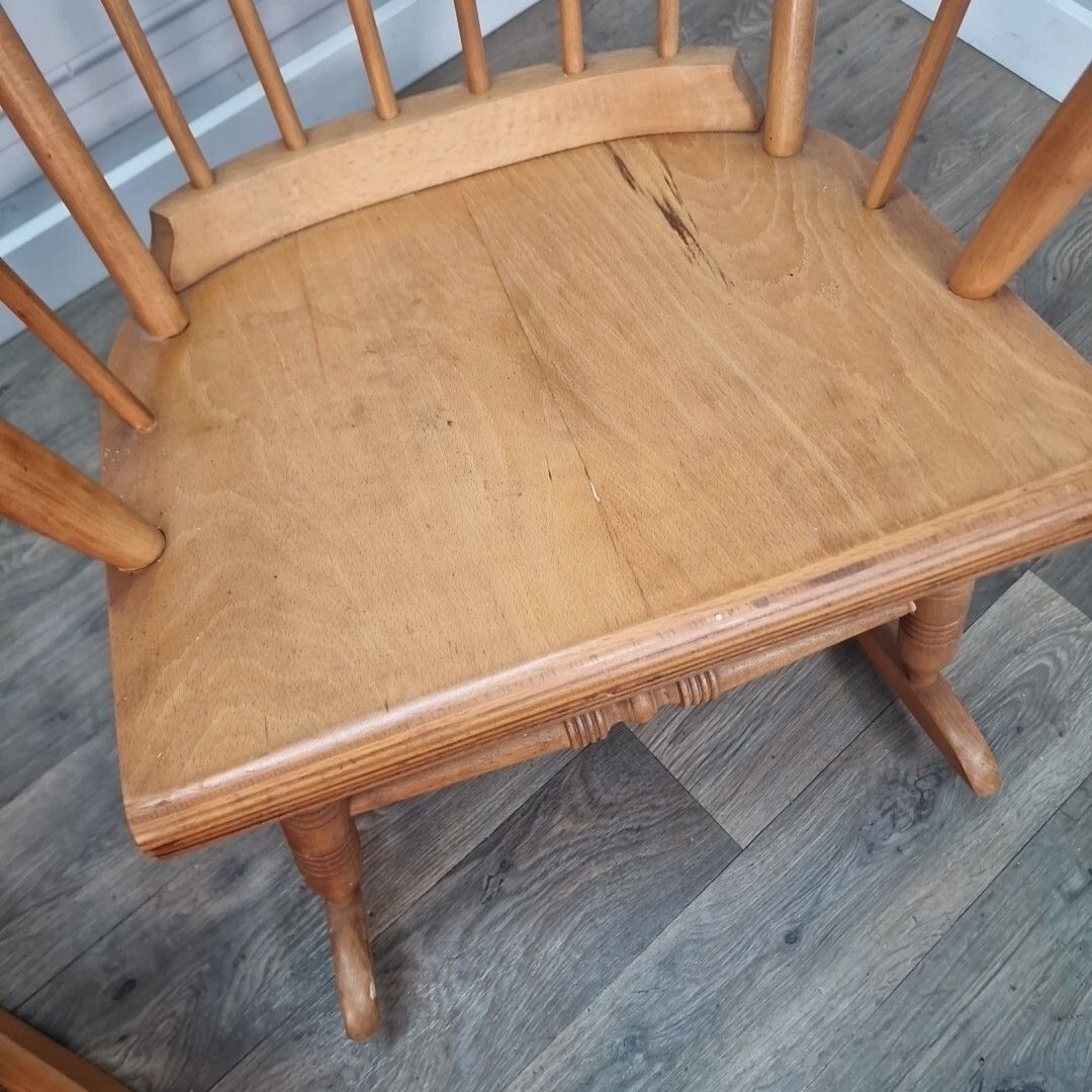 photo furniture Pair Rocking Arm Chairs  2 Retro Vintage Wooden Turned Country Farmhouse