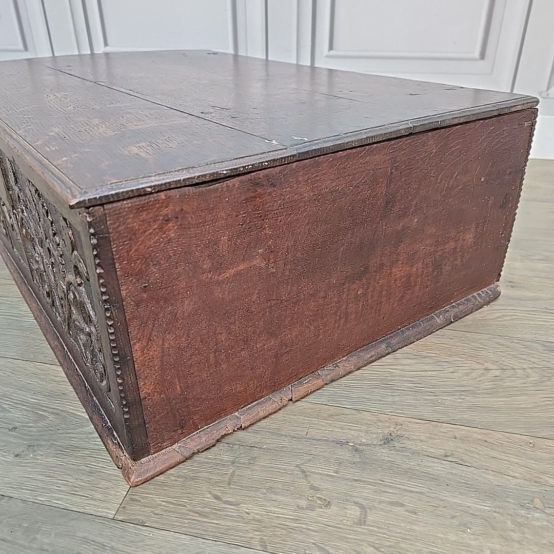 Antique Oak Chest Bible Deed Box 17th Century Floral Carved Coffer Trunk Wood photo vintage