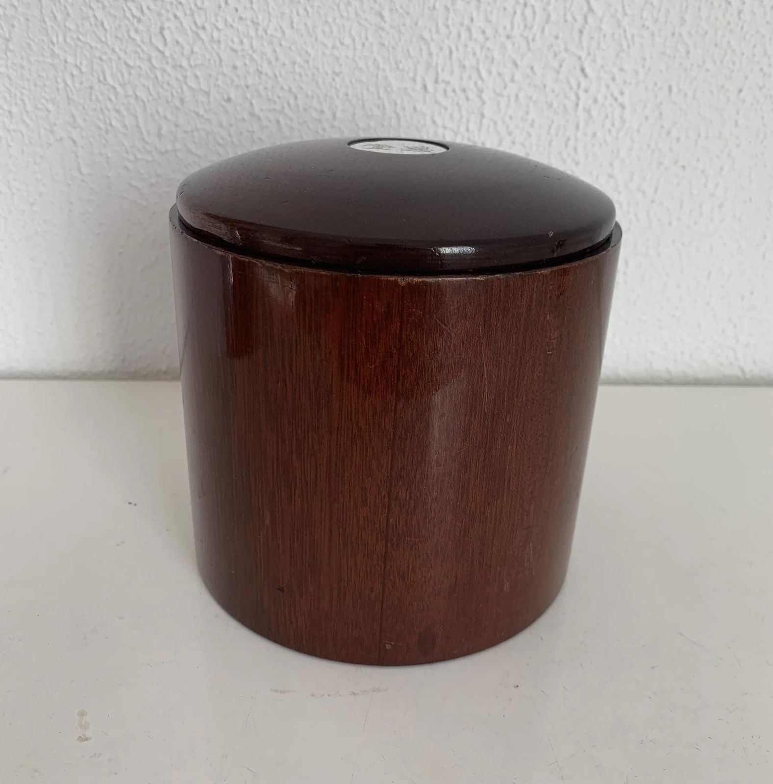 Vintage 1960s Tobacco Jar, Wooden Snuffbox With Stewart Pipe Emblem   15 X 14 Cm