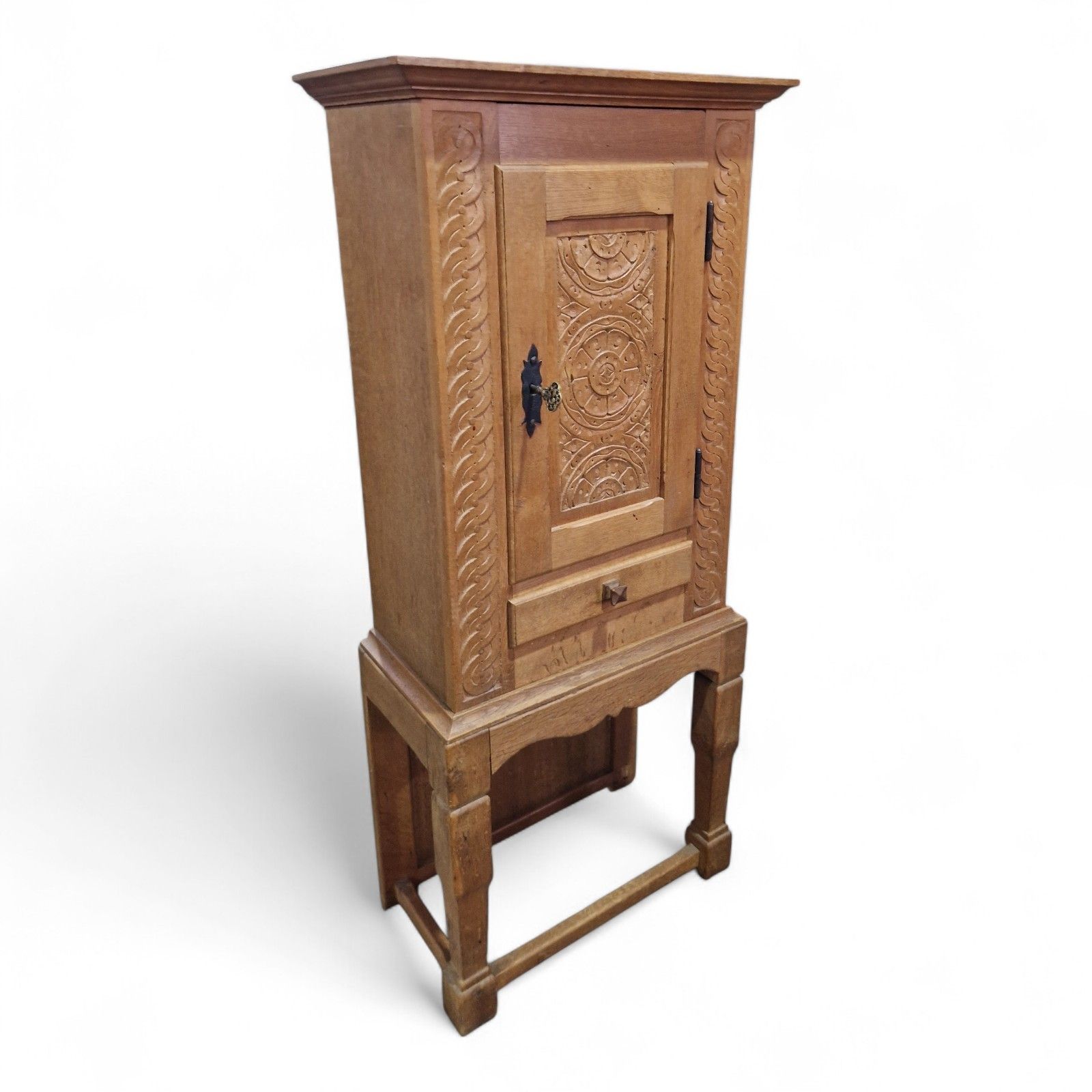 220.0 Carved Oak Side Cupboard / Antique Style Cabinet On Stand With Drawer + Key photo