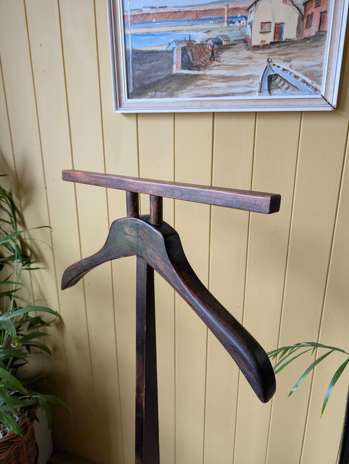 Vintage Gentleman's Valet, 1940s photo furniture