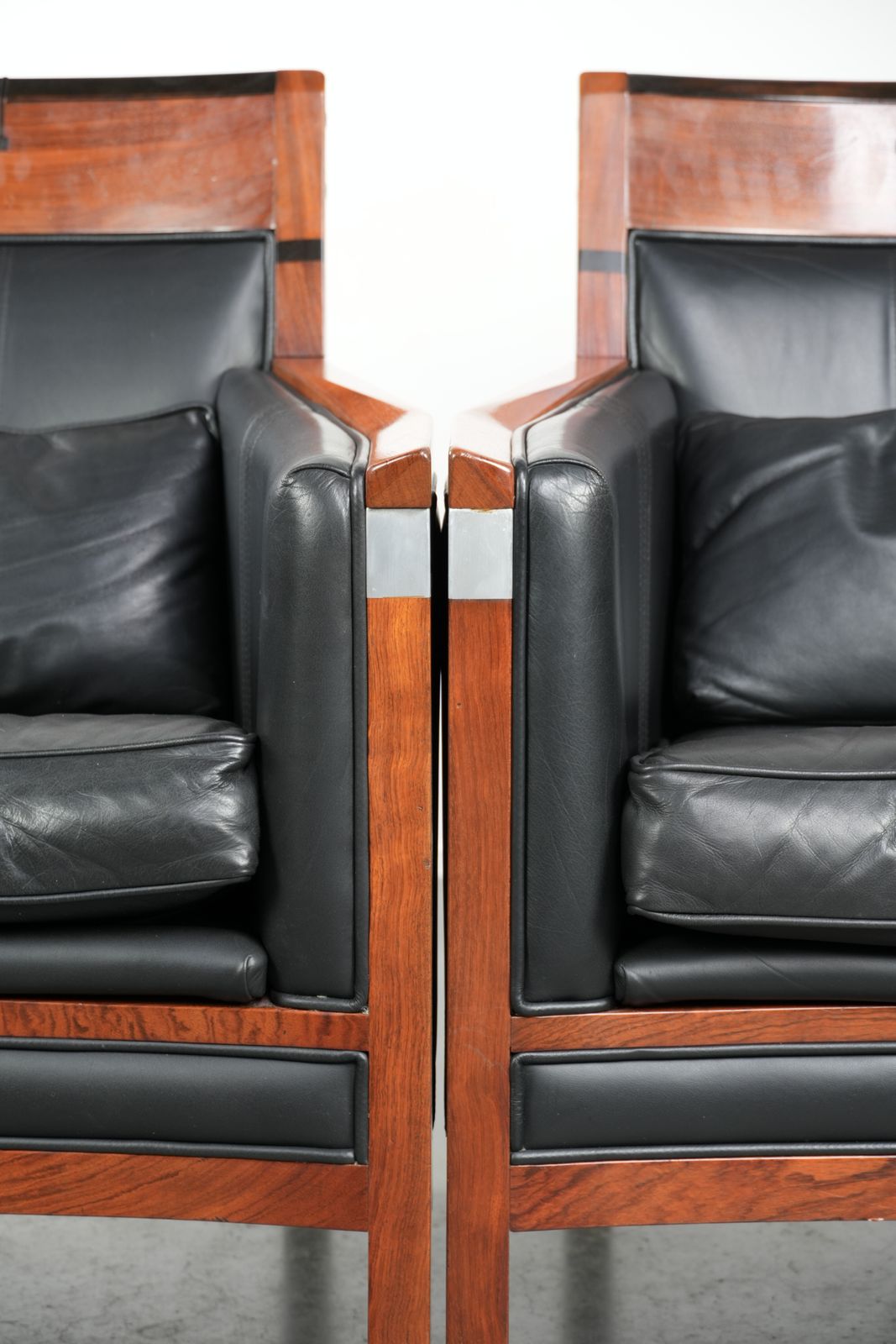 Meubels Set Van 2 Art Deco Fauteuils Uit De Decoforma Serie Van Schuitema, Zwart Leer, Goede Staat photo