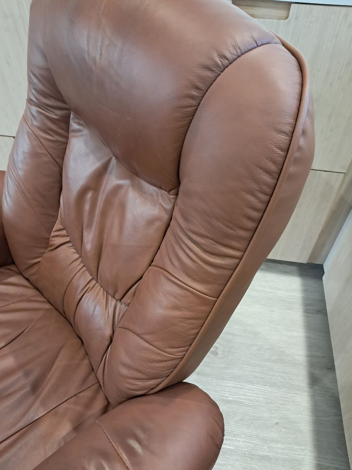 Furniture Scandinavian Swivel/Recliner Leather Armchair photo