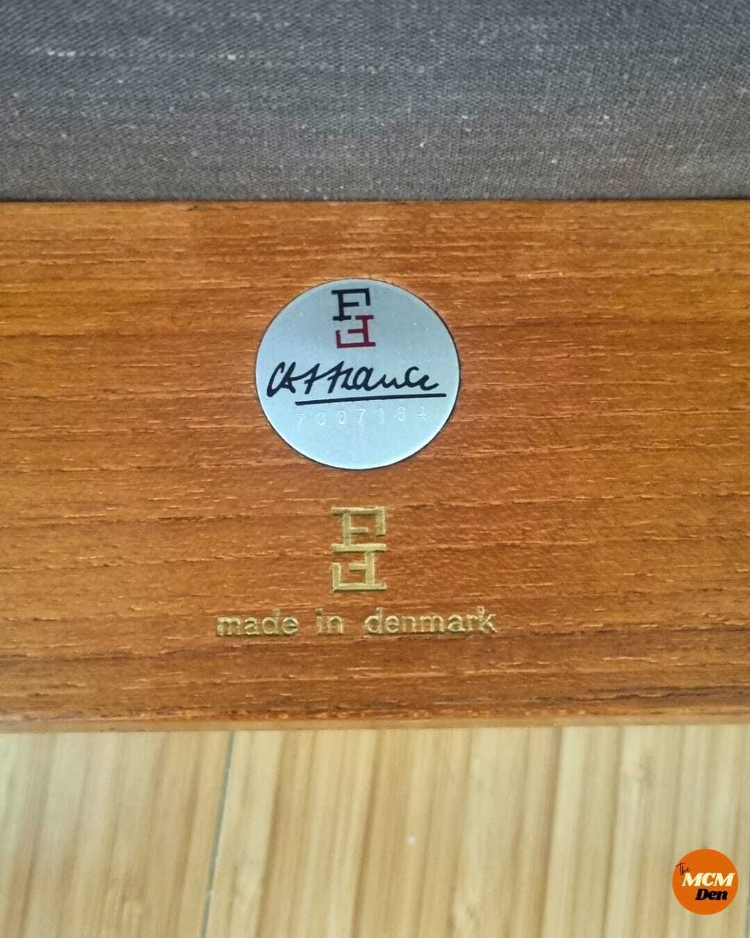 Genuine Finn Juhl 'Diplomat' Chair, Model 209 photo 1322.0