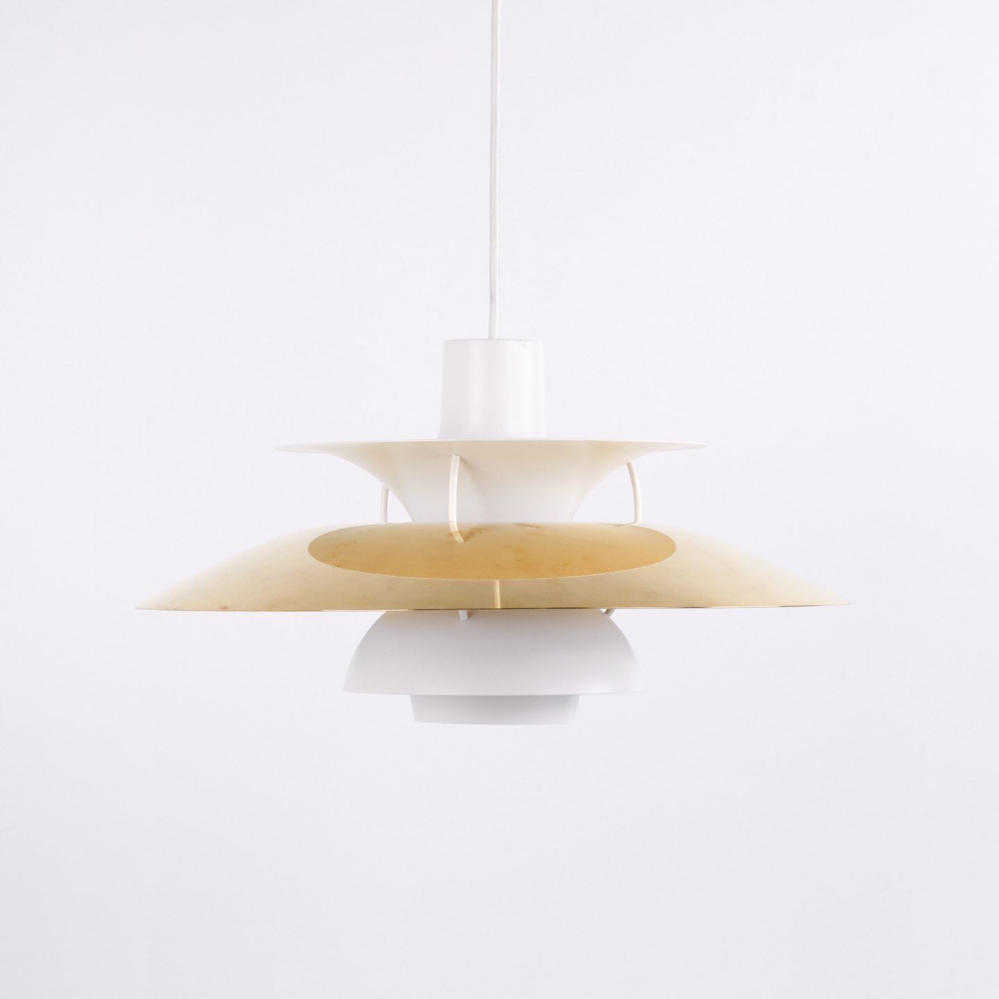 photo furniture Poul Henningsen Pendant Model Ph 5 In Brass, Louis Poulsen