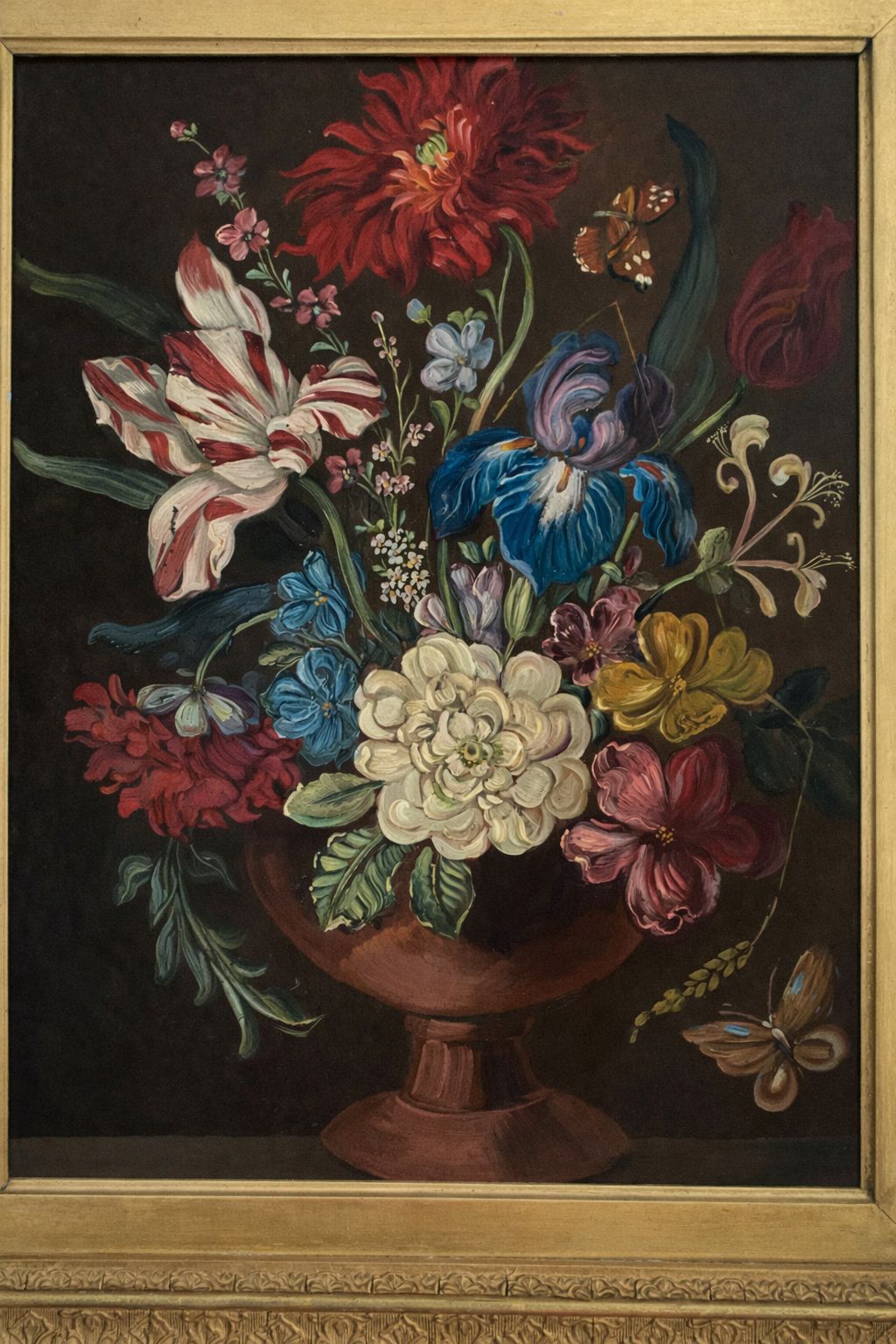 A Victorian Floral Oil Painting On Board In Original Frame. photo furniture