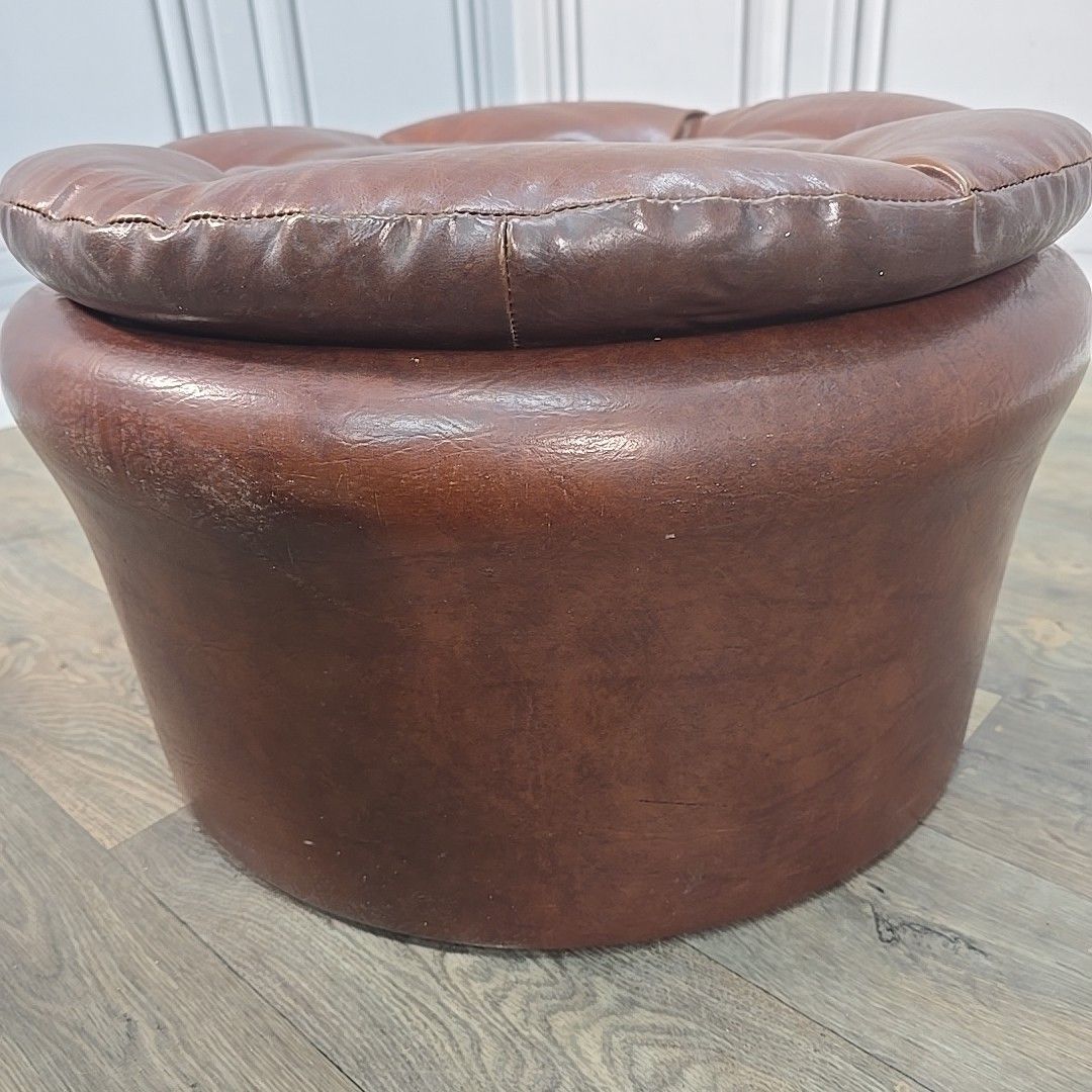 Furniture Vintage Sherborne Footstool Pouffe Buttoned Ottoman Leather Effect Vinyl Retro photo