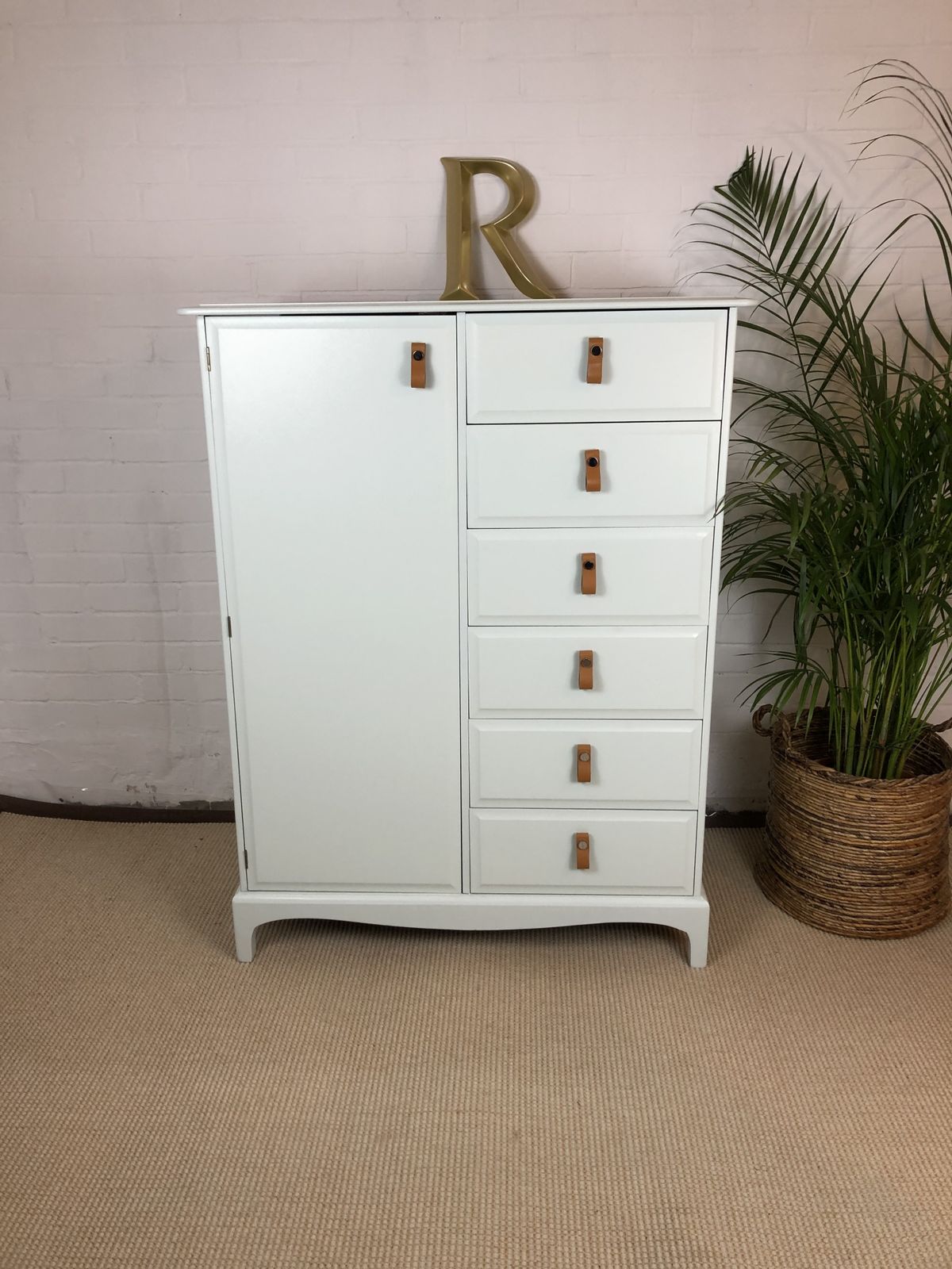 photo for sale Stag Minstrel Gentleman’s Wardrobe Green
