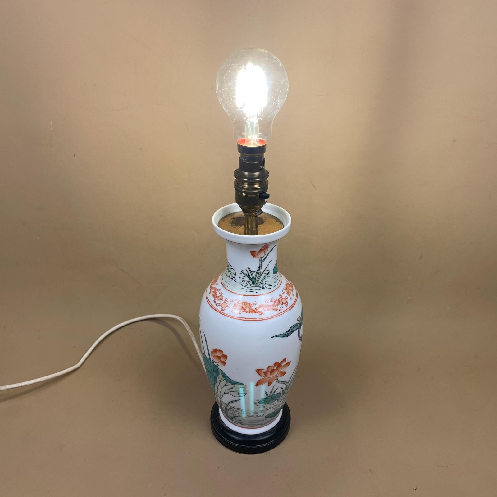 photo for sale Oriental Ceramic Lamp Light Bedside Table Hand Painted Floral Lily Pad Design Pattern Wood Base Chinese Vase White Antique Brass Vintage