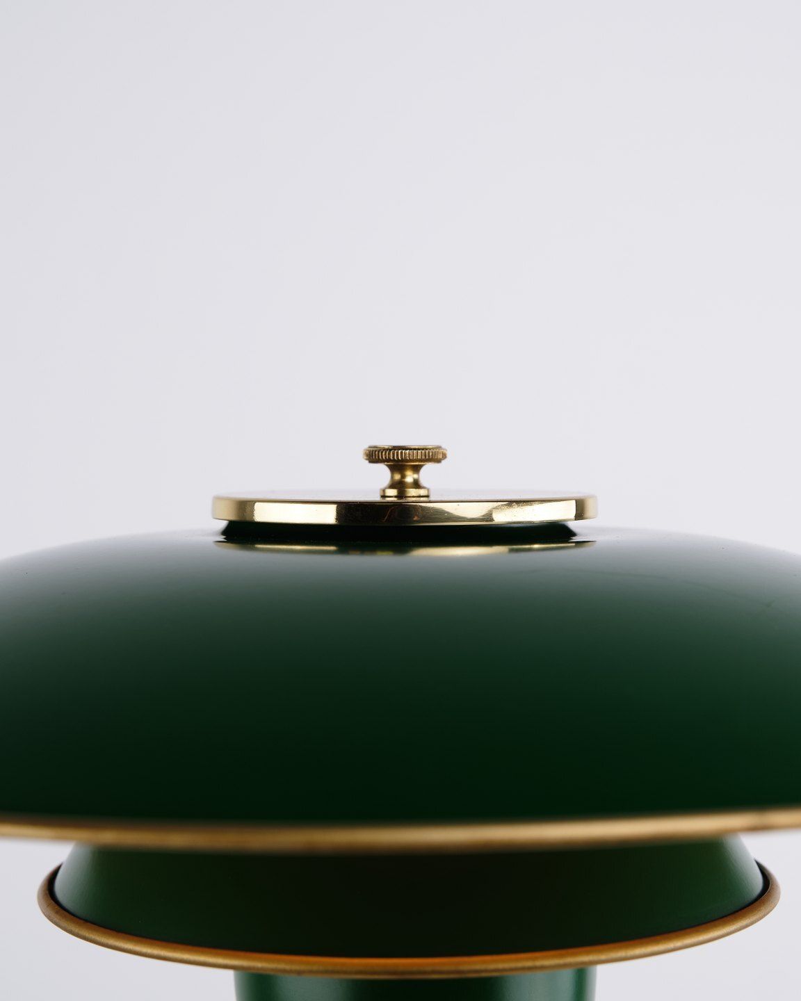 Poul Henningsen Table Lamp Model Ph 3/2 Anniversary Edition In Brass With Green Metal Shades For Louis Poulsen photo 3115.0