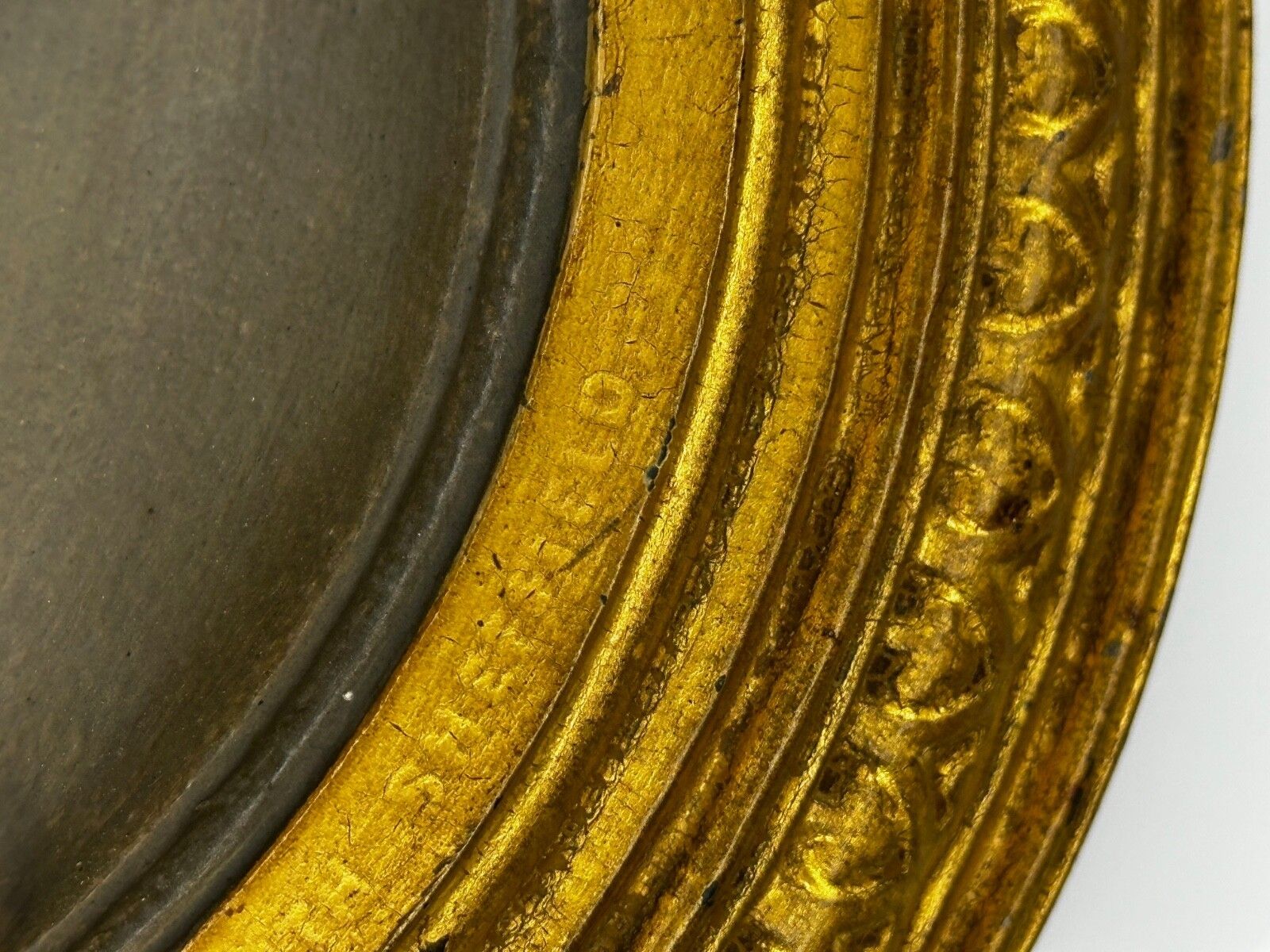 photo vintage Victorian Gilt Bronze In Low Relief Charles Dickens Portrait Wall Sculpture