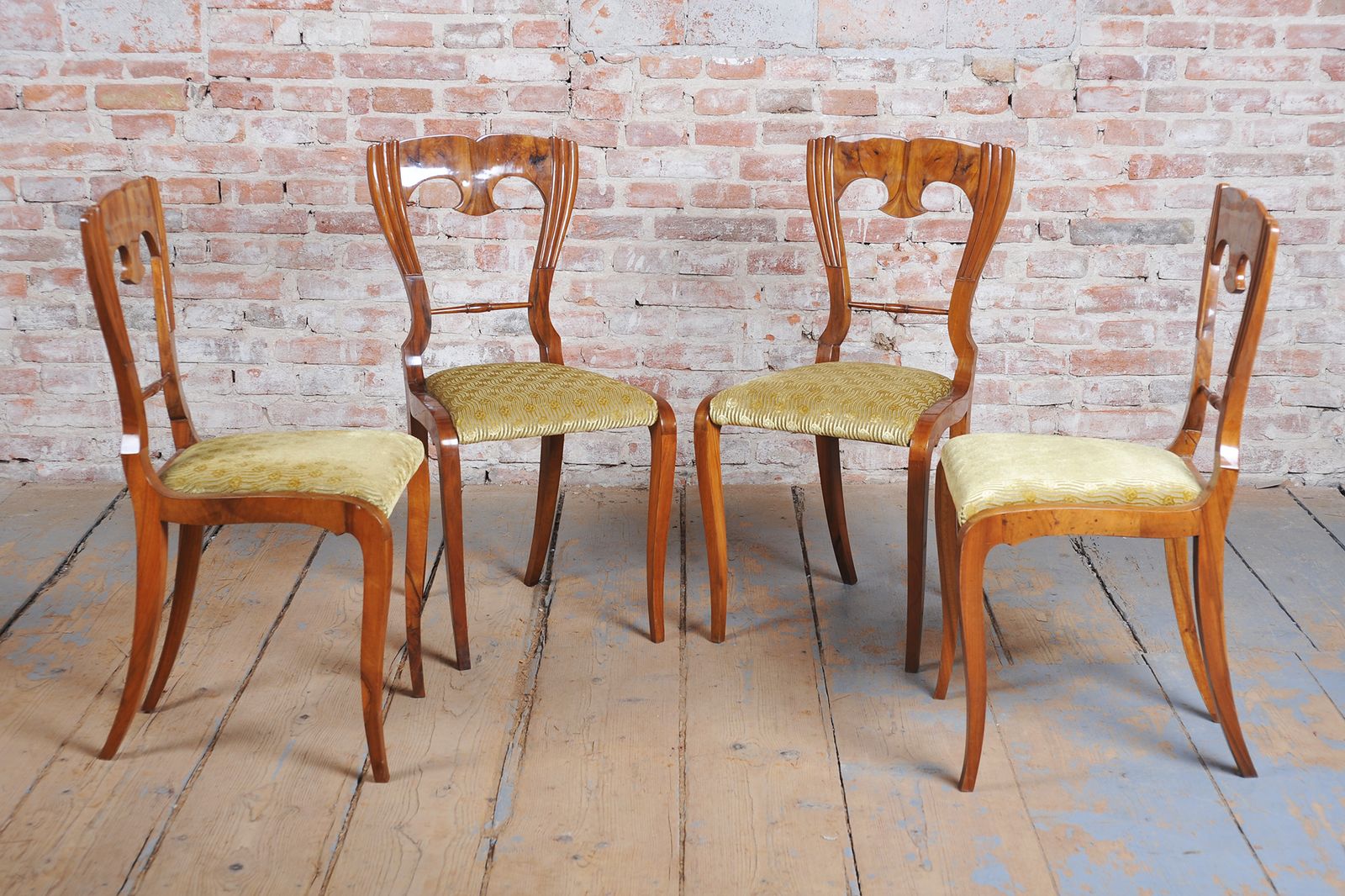 photo vinterior Set Of Four Restored Biedermeier Chairs, Walnut, Revived Polish, Czech, 1840s