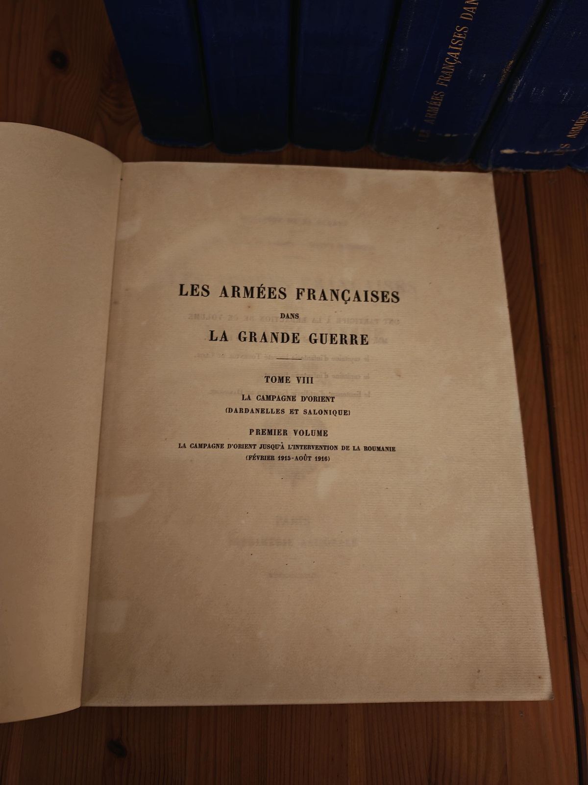 Antique "Les Armees Francaises Dans La Grande Guerre"   Tome VIII, All Volumes, Entire Set   Gd Con   1920s 30s   "La Campagne D'orient" photo for sale