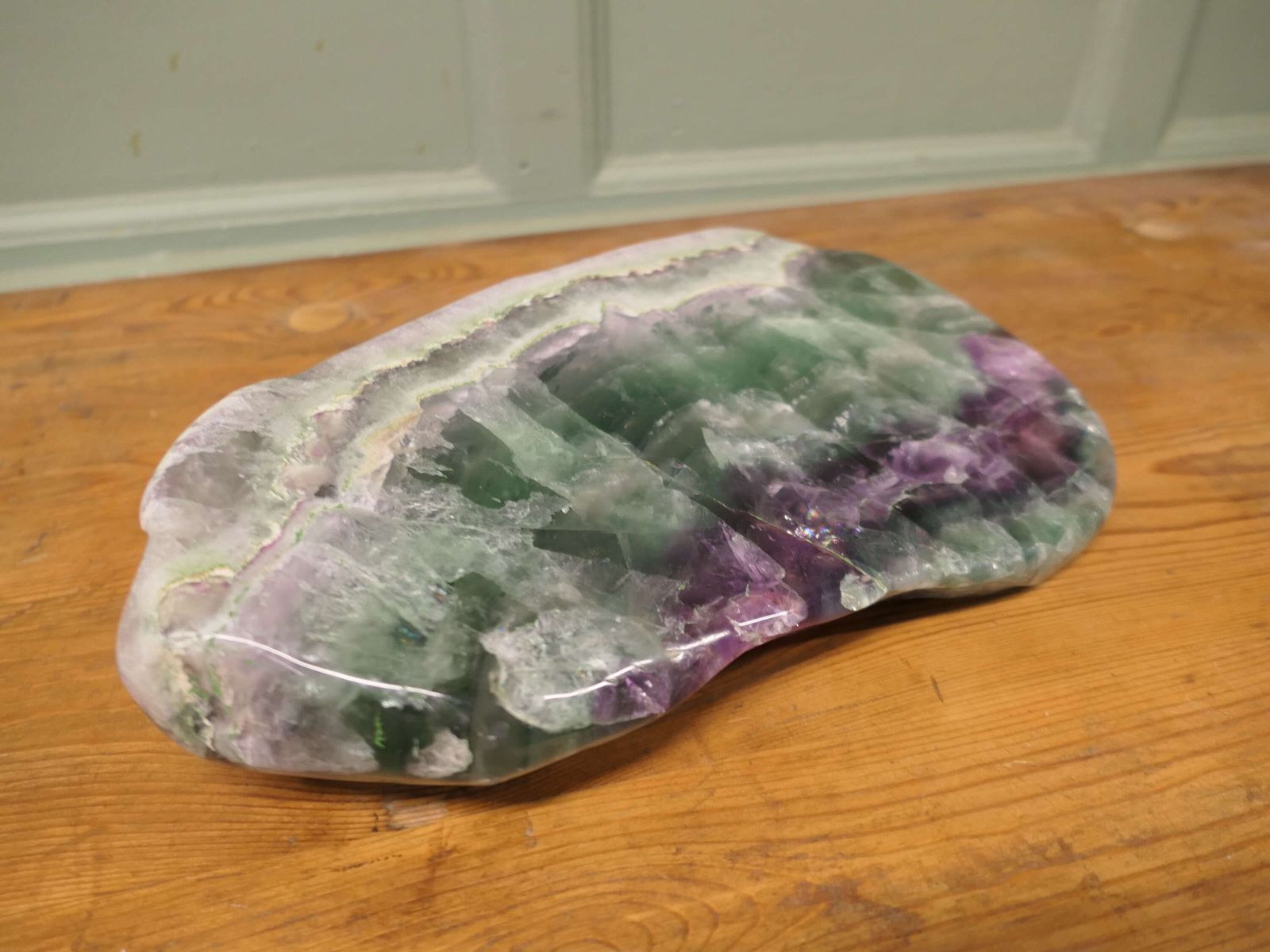 Agate Slab Set On Very Unusual Carved Root Stand This Is A Natural Agate Slab In Green photo 894.0