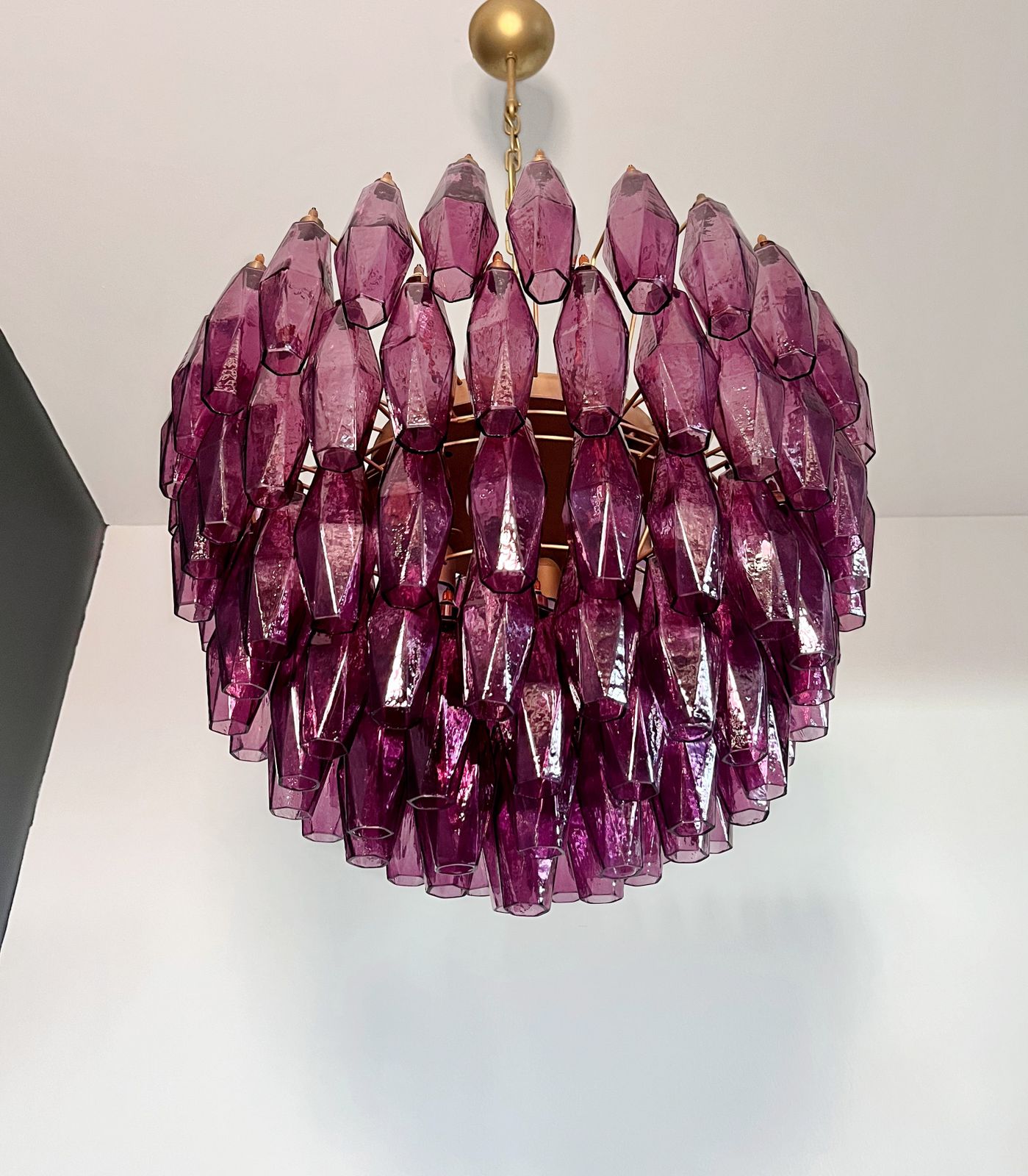 photo furniture Amazing Murano Glass Candelier – 111  Amethyst Poliedri