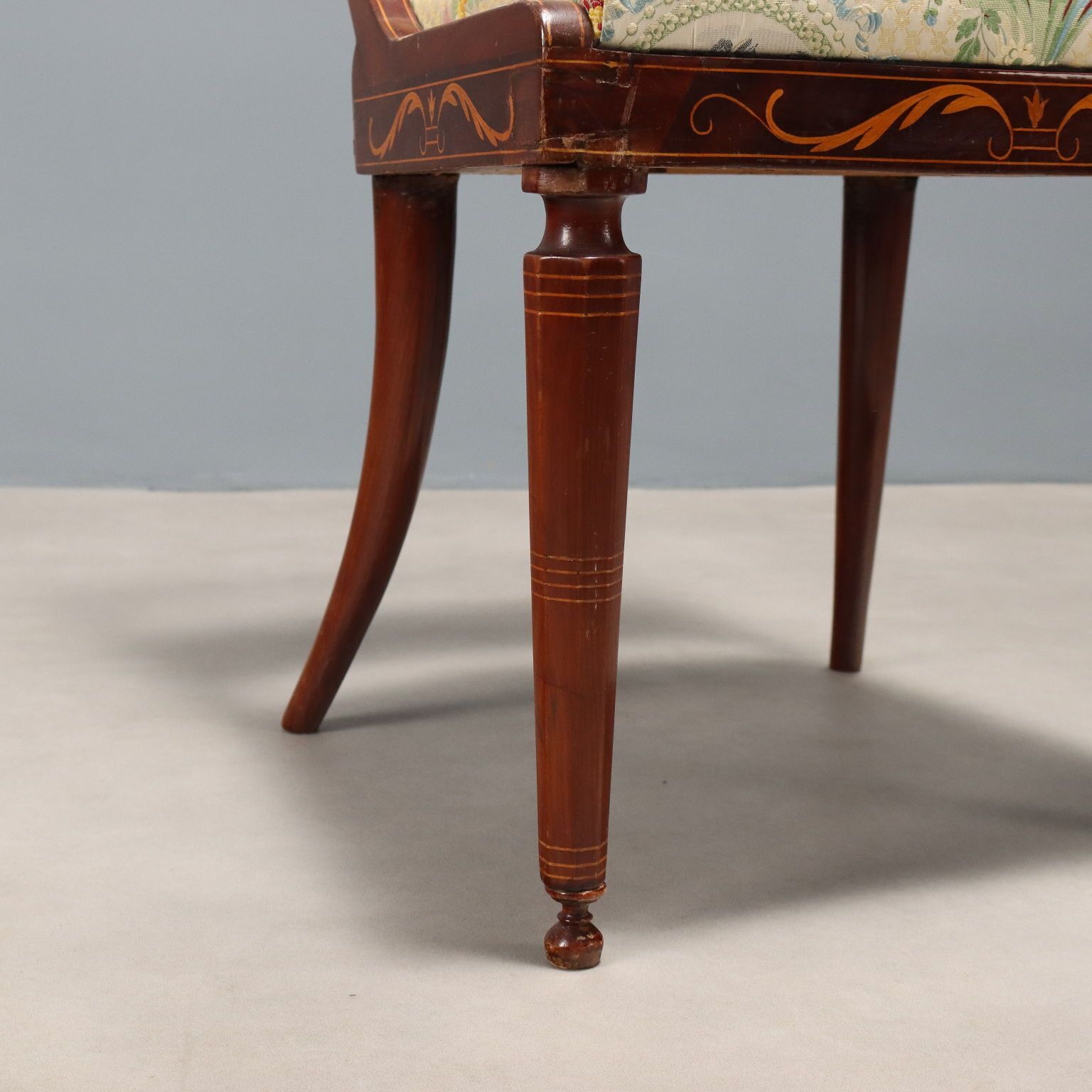 Furniture Victorian Chairs Mahogany Fabric United Kingdom XIX Century photo