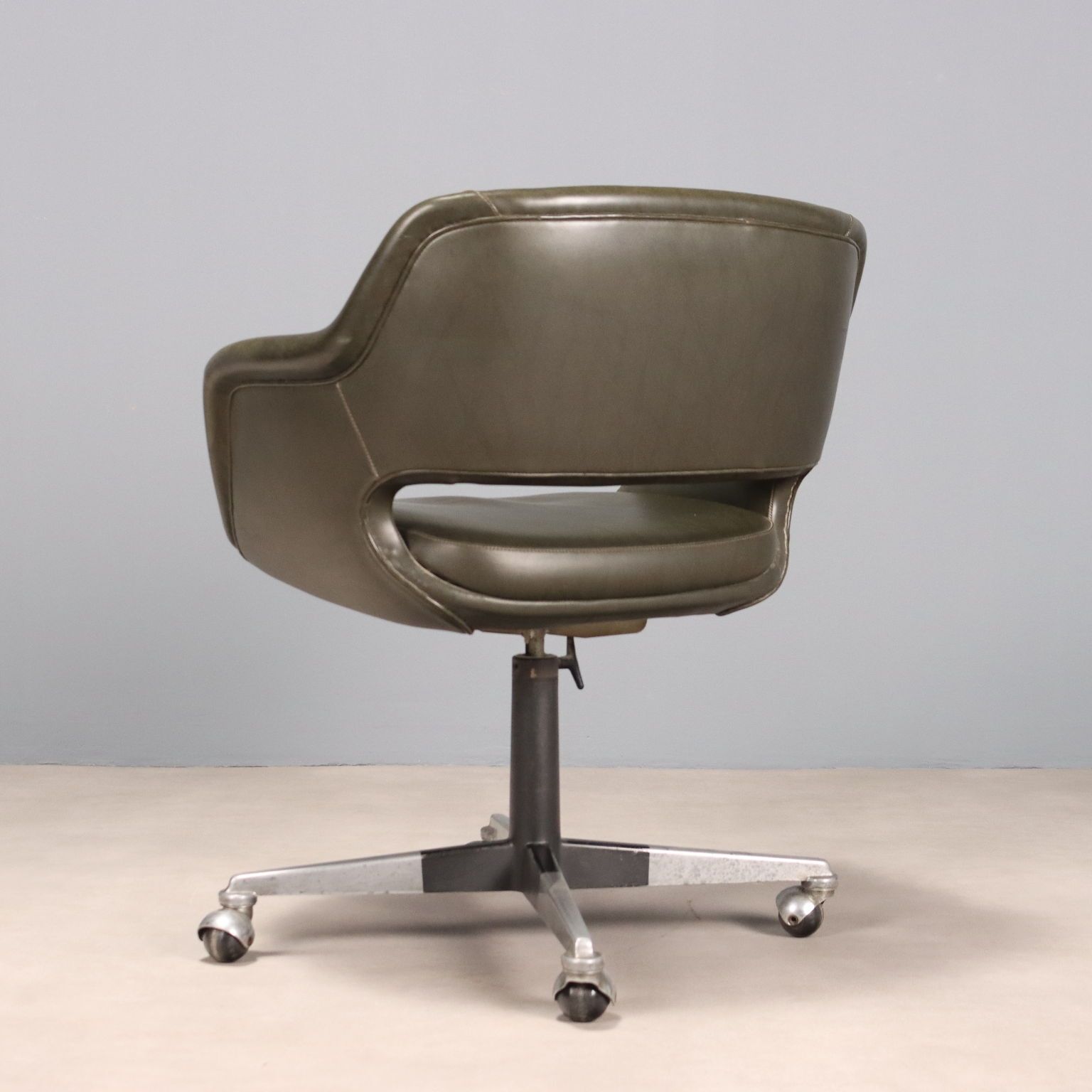 photo for sale Vintage Armchair Leatherette Chromed Metal Design Italy 1960s