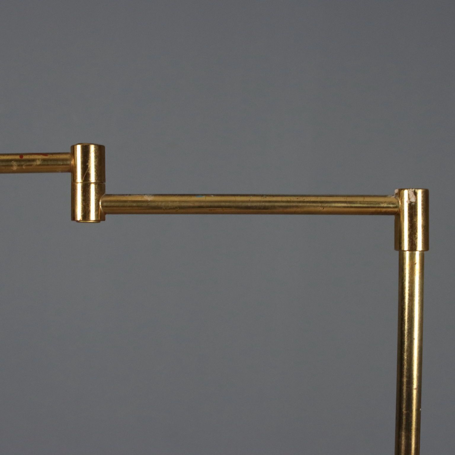 photo furniture Vintage Floor Lamp Brass Adjustable Height Design 1980s