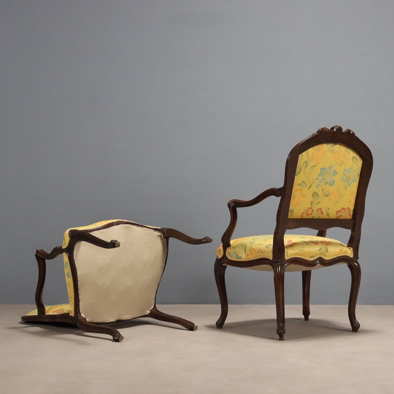 photo for sale Armchairs Baroque Style Walnut Carvings XIX XX Century