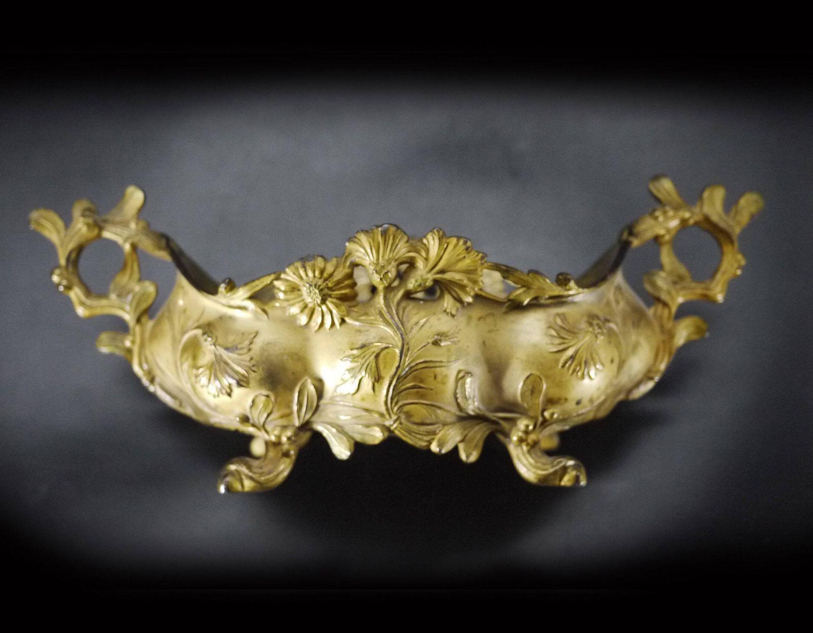 Antique French Jardinière In Rococo Style Centerpiece, Gilded Spelter Planter photo vinterior