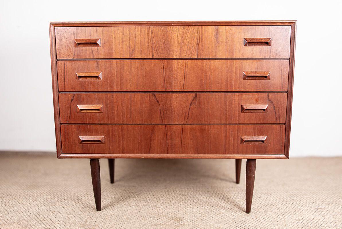 Commode danoise en teck, 4 tiroirs, par Borge Mogensen pour Søborg Mobelfabrik. photo furniture