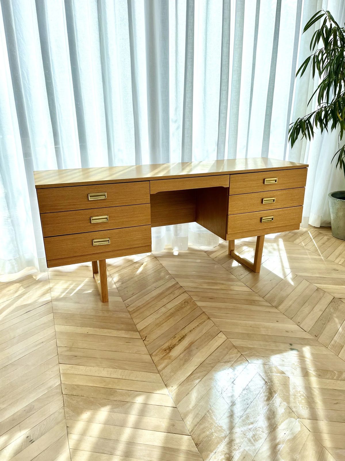 Mid Century Seven Drawer Dressing Table/Desk With Brass Pulls photo furniture