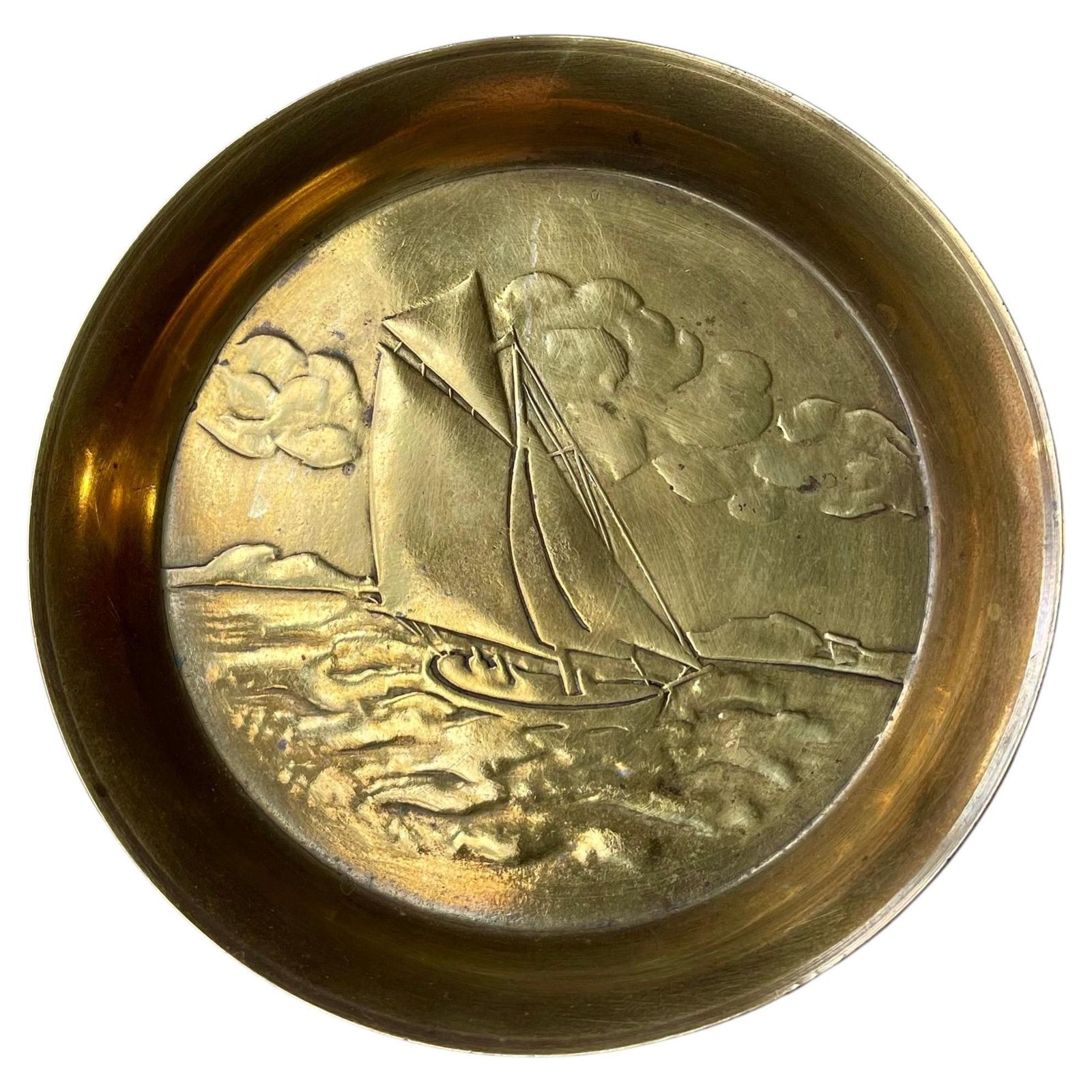 Art Deco Bronze Dish W. Sailboat By ægte Ildfast, 1930s