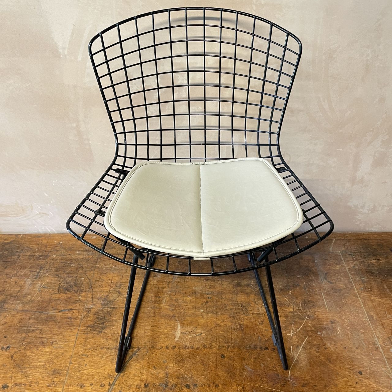 Bertoia Side Chair In Black With Cushion photo for sale