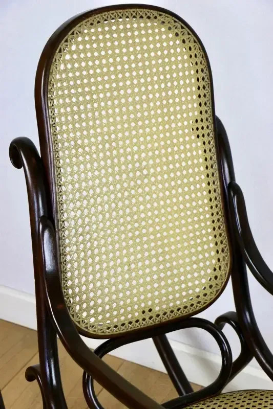 684.0 Rocking Chair, Original Brown, 1970s   Very Good Condition photo