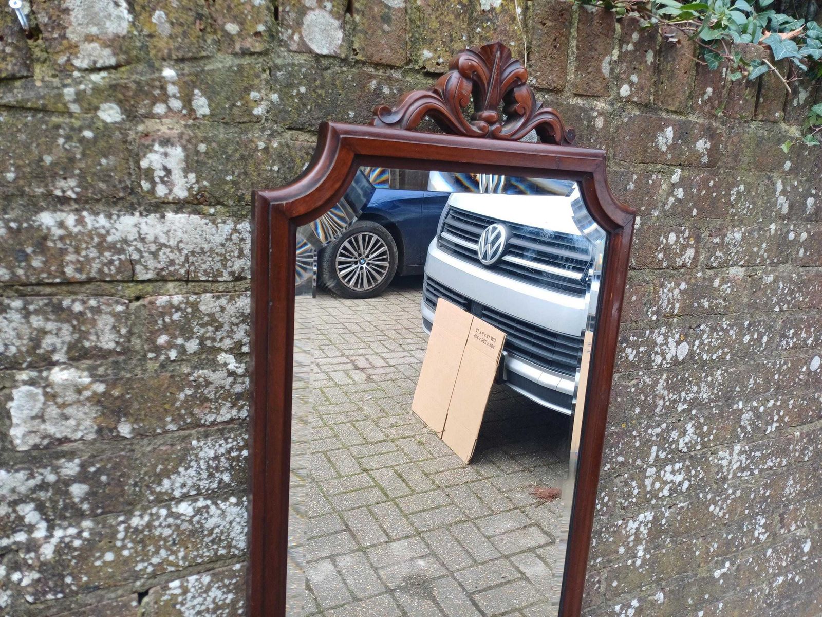 Large Antique Victorian Mahogany Wall Mirror With Carved Crest And Bevelled Glass Antique Statement Piece photo vinterior
