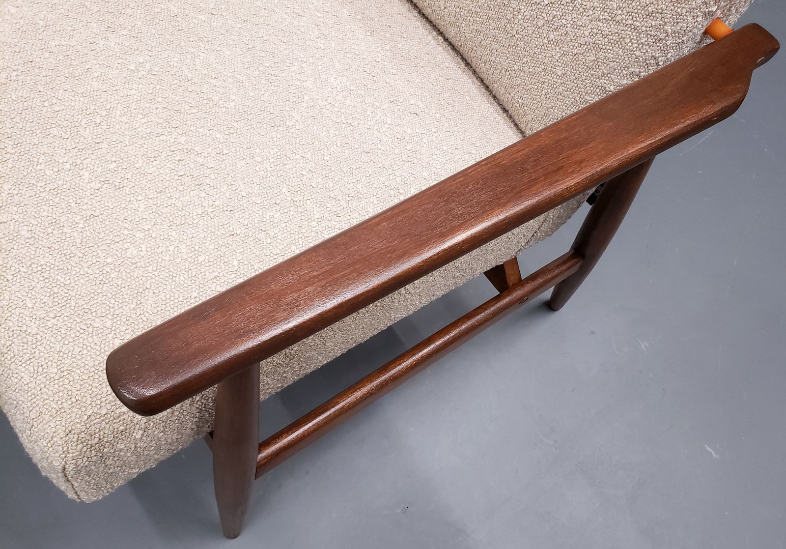 One Left   1960 Henryk Lis Mid Century Armchair In Beige Boucle photo 550.0