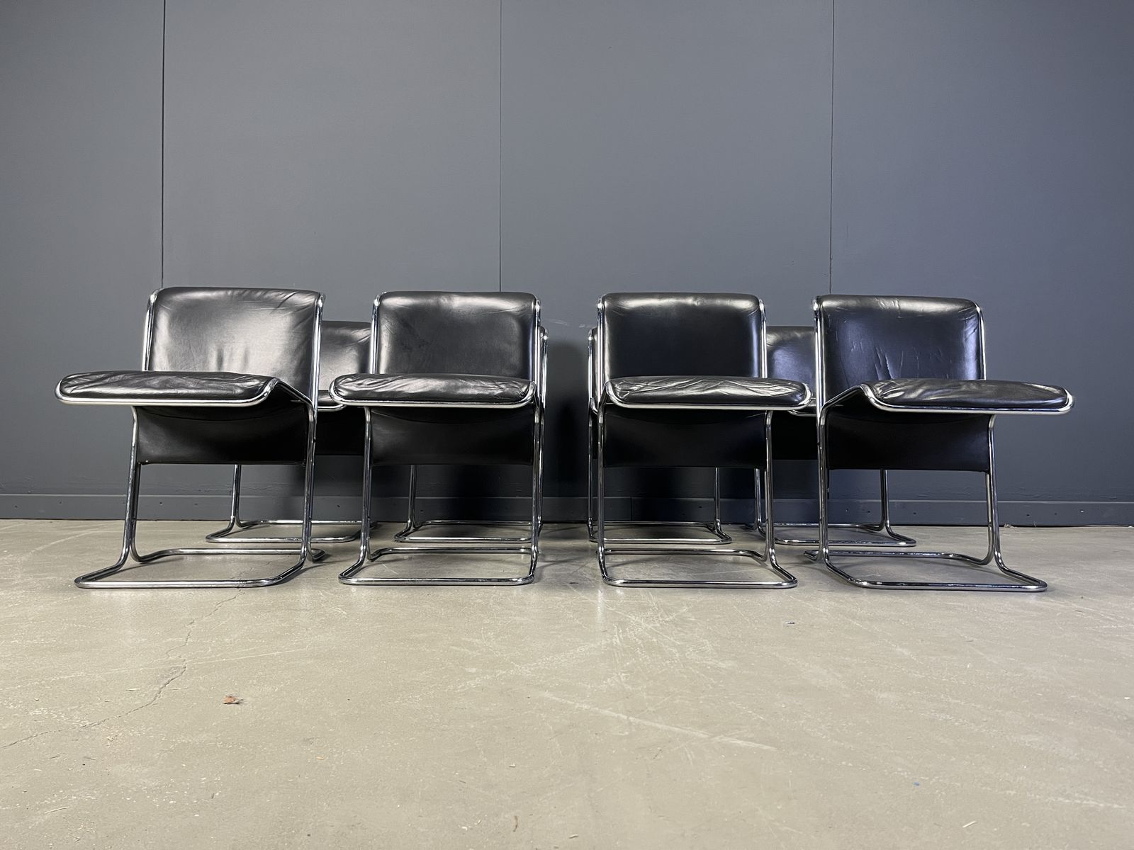 Set Of 8 Calla Chairs By Antonio Ari Colombo Dining Chairs, 1970s photo vinterior