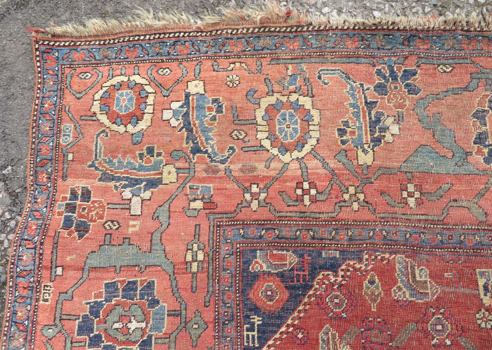 photo vintage Antique Kurdish Kelleh Carpet. 536cm X 234cm.