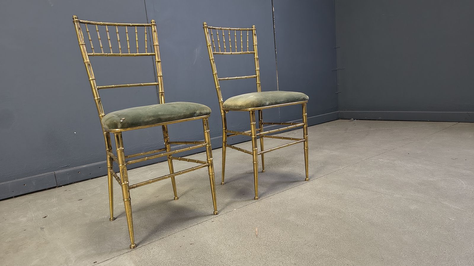 photo furniture Pair Of Brass Faux Bamboo Chairs, 1960s