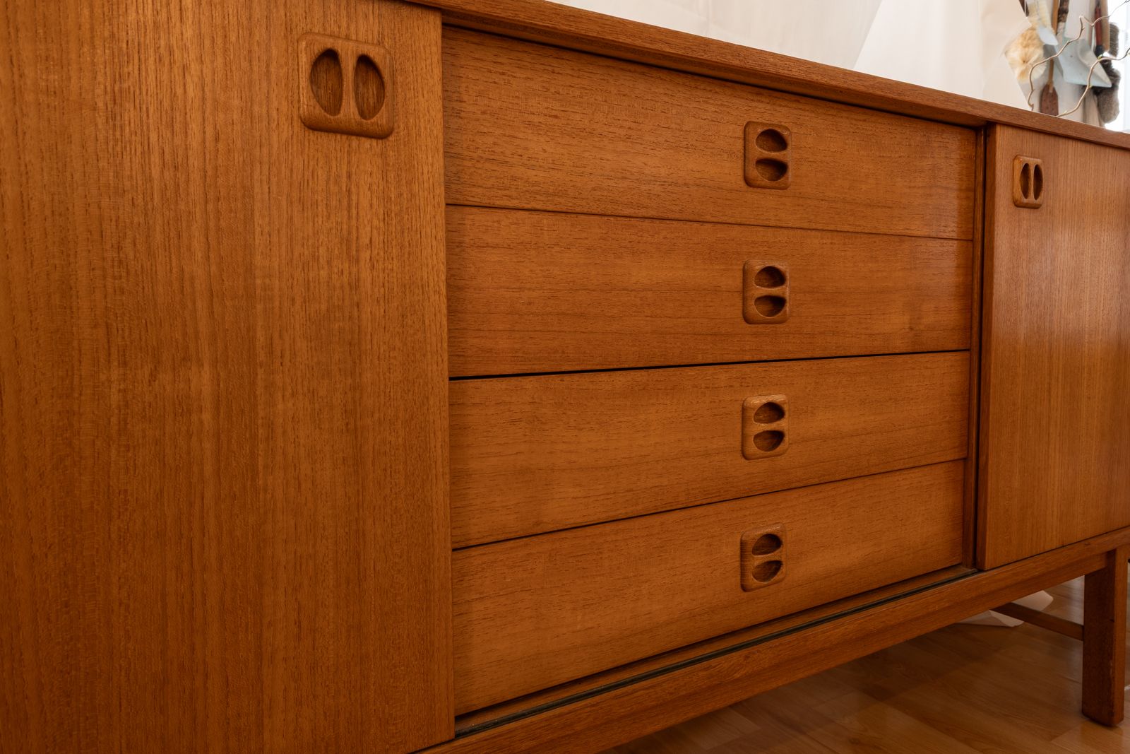 Rare 1960s Ikea Klippan Korsør Sideboard In Teak – Scandinavian Modern photo vinterior