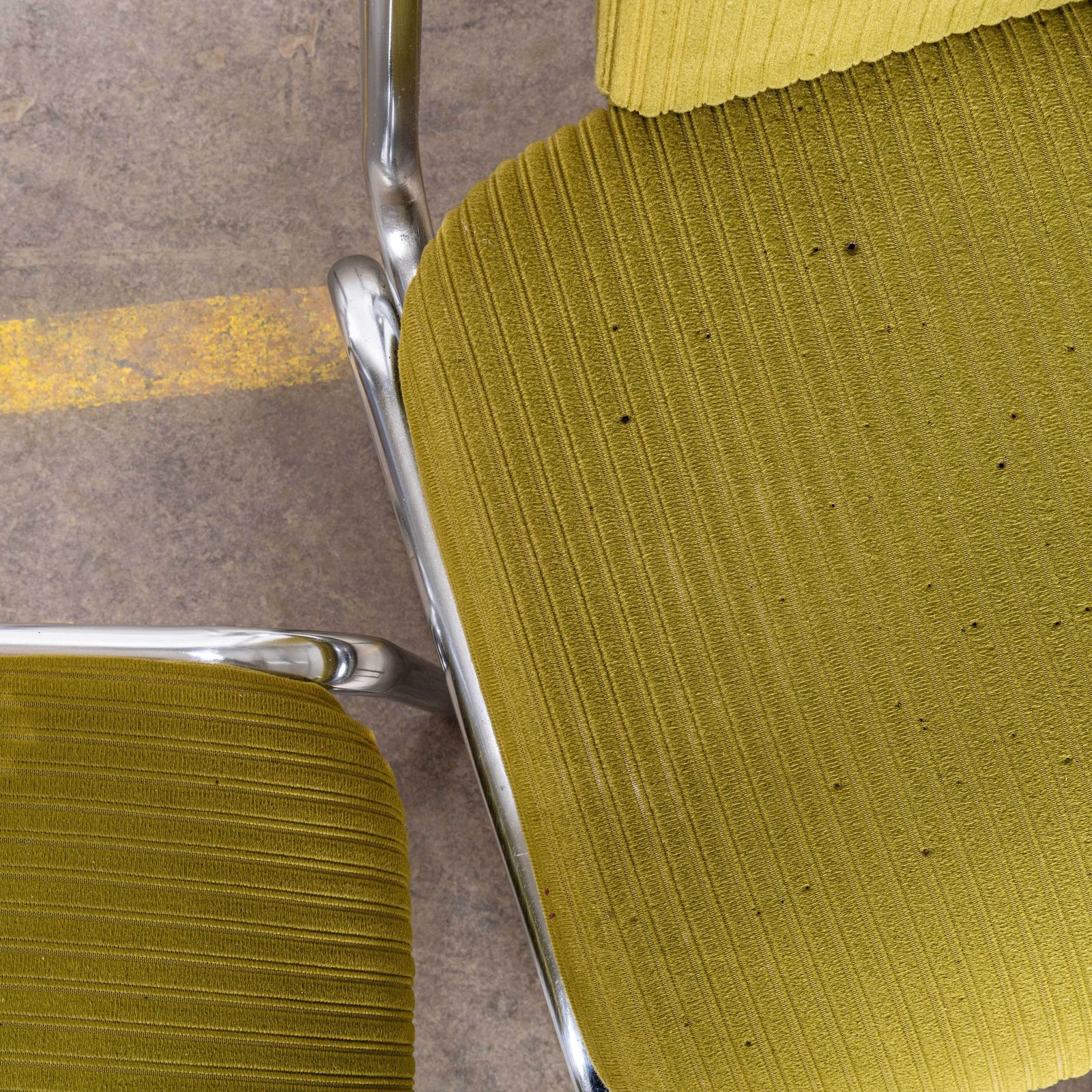 photo furniture 1980’s Olive Green Upholstered Chrome Framed Stacking Dining Chairs – Set Of Eight