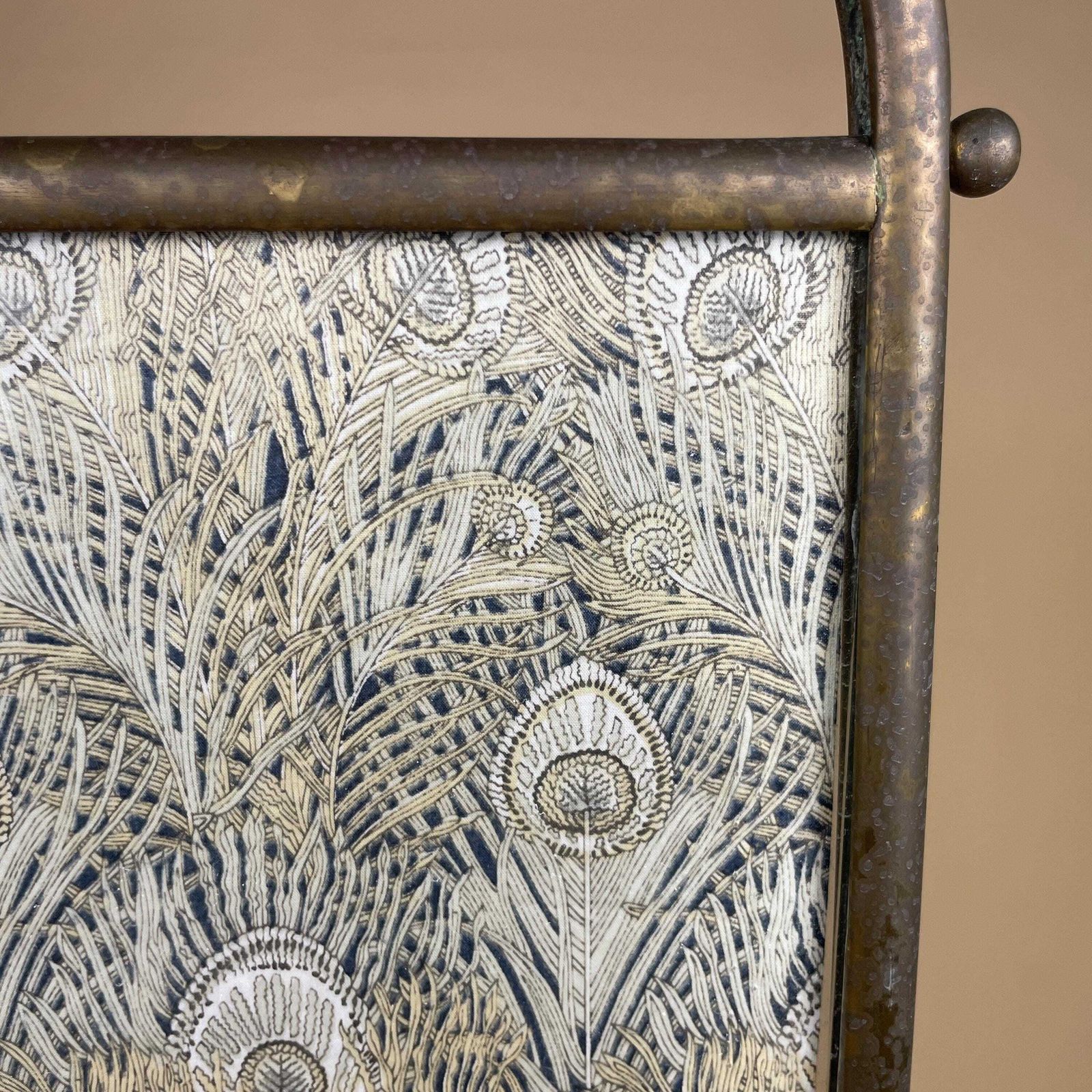 Brass Art Nouveau Fire Screen Fireguard Peacock Feather Pattern Gold Brass Metal Frame Glass Fabric Antique Fire Guard Vintage photo vinterior